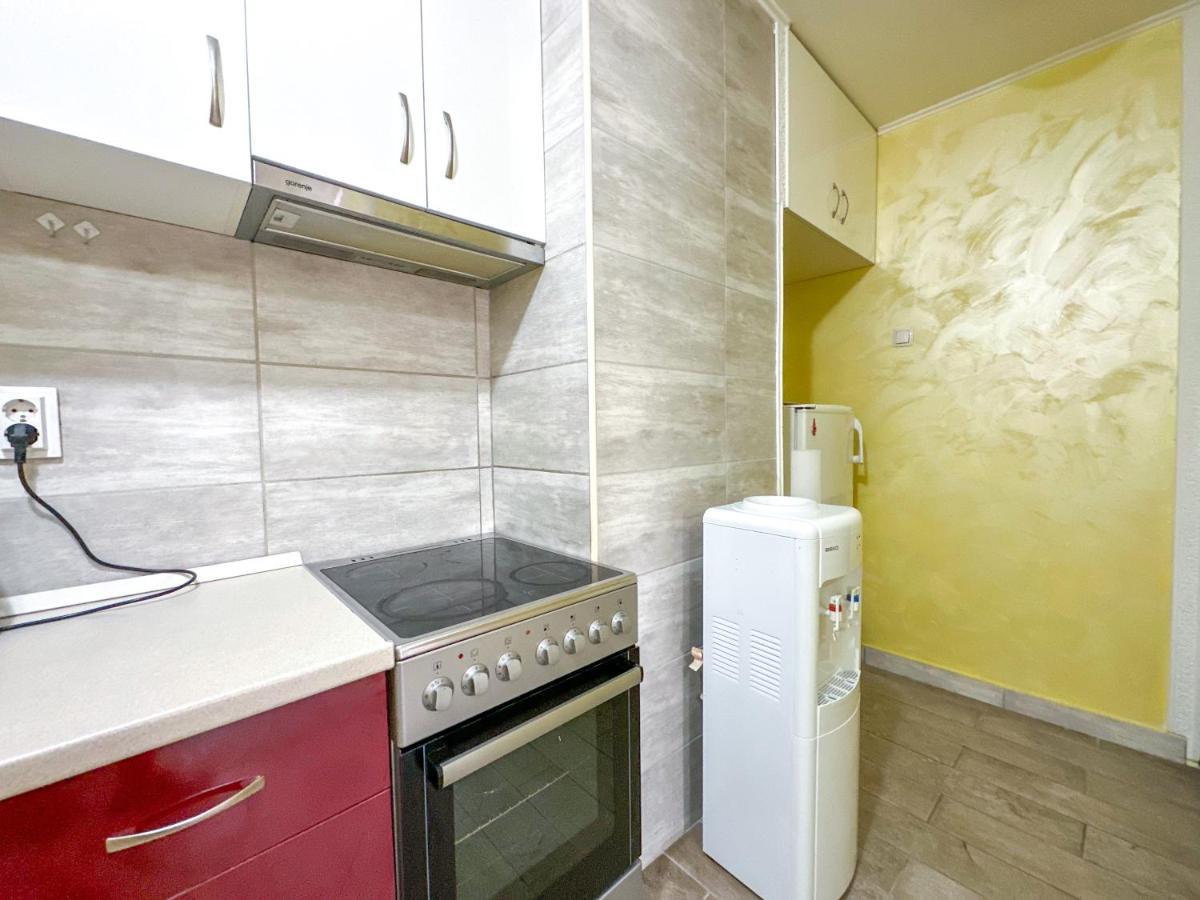 Nikki'S Apartment פודגוריצה מראה חיצוני תמונה